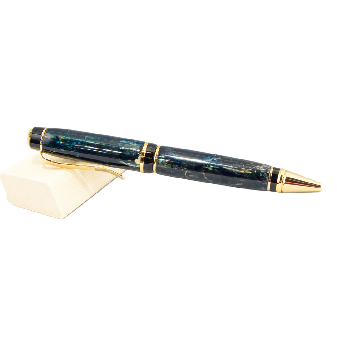 handmade-dark-green-cigarpen-night-forest