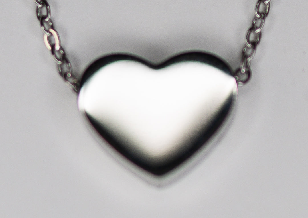 Personalized Heart Stainless Steel Necklace - 5 Finishes